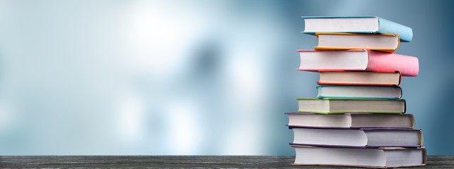 征文主题：研诵国学经典、砥砺文学身心